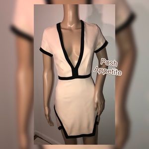*** Missguided Deep V-neck dress